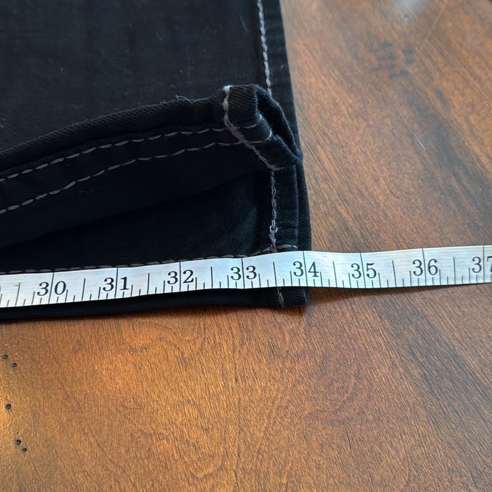 True Religion Men's Straight Jeans - Black with White Stitching - Picture 9 of 9